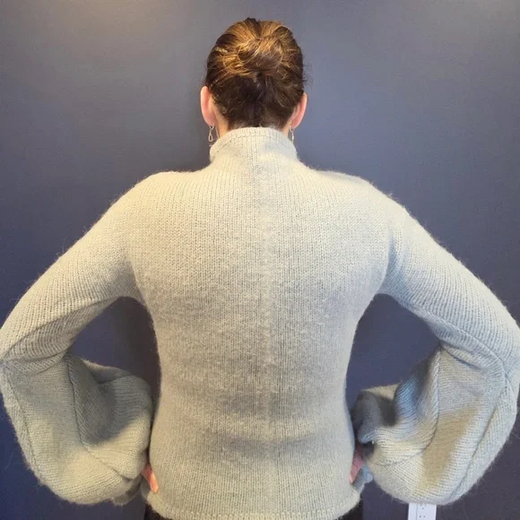 Alexander McQueen Gray Turtleneck Sweater - Picture 4 of 9